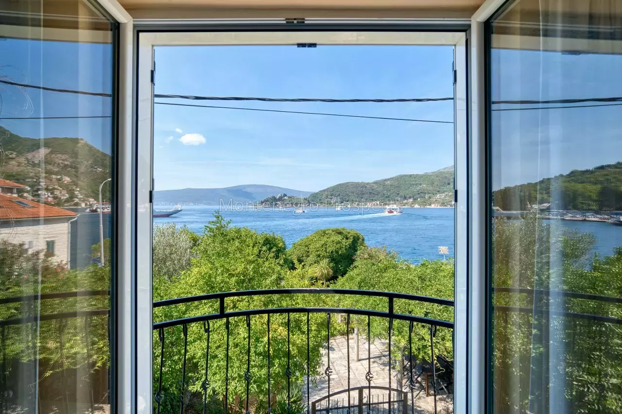 House in Tivat, Montenegro, 546 m² - picture 11