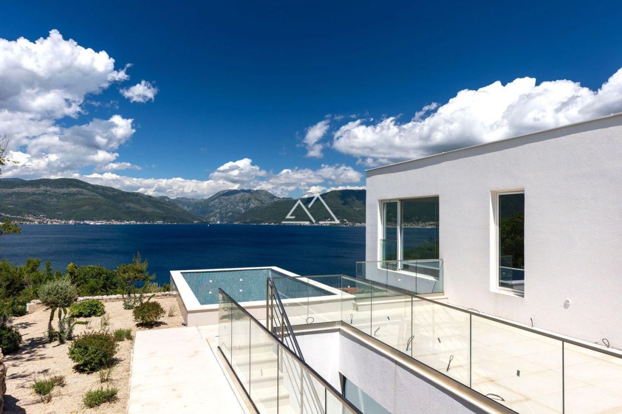 Villa a Krasici, Montenegro, 328 m² - foto 5