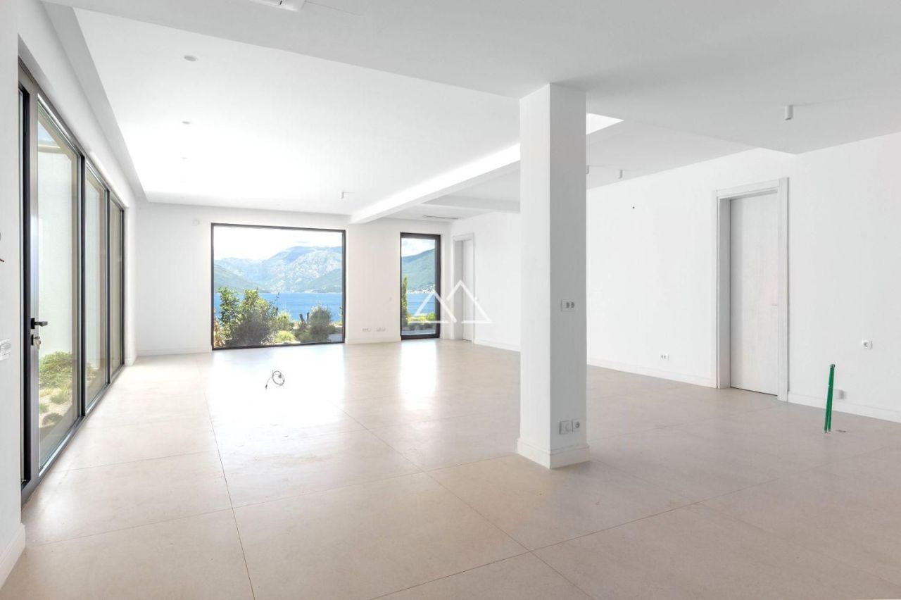 Villa a Krasici, Montenegro, 328 m² - foto 6
