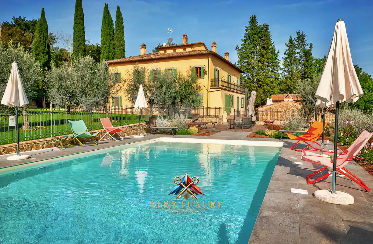 Villa Località Pozzino, Italia, 500 m² - imagen 1