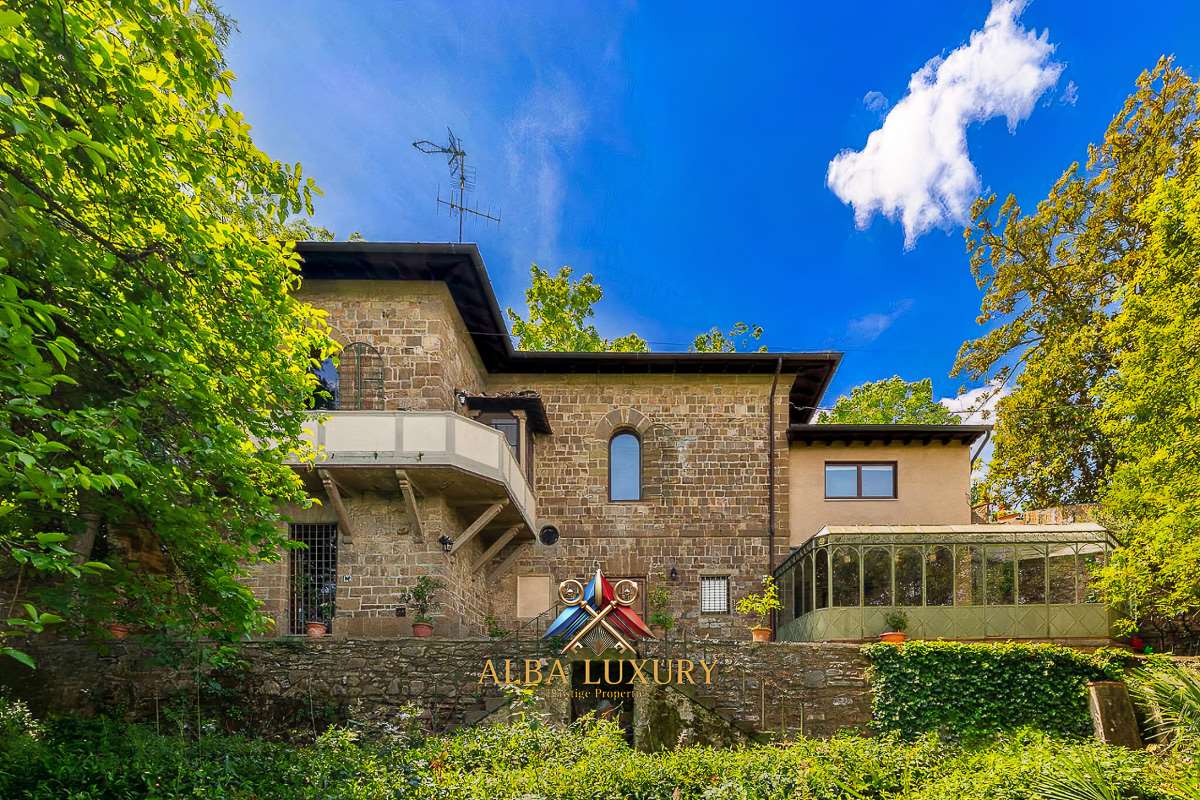 Villa Viale Galileo, Italia, 178 m² - imagen 1