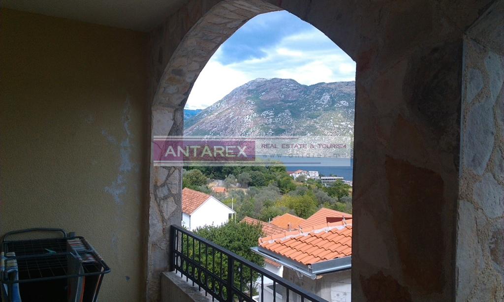 Apartment in Prcanj, Montenegro, 56 m² - picture 3