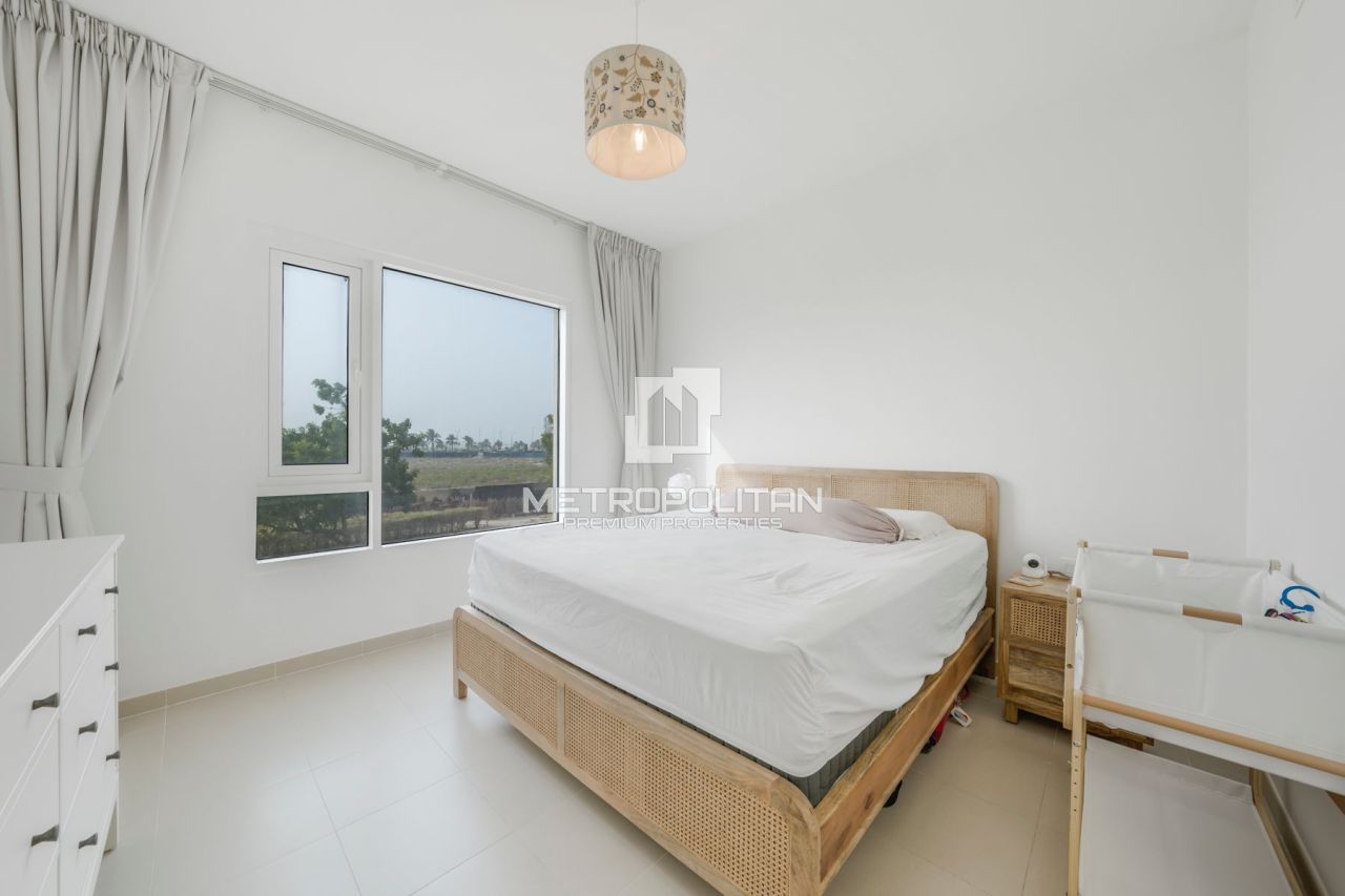 Casa adosada en Dubái, EAU, 113 m² - imagen 6