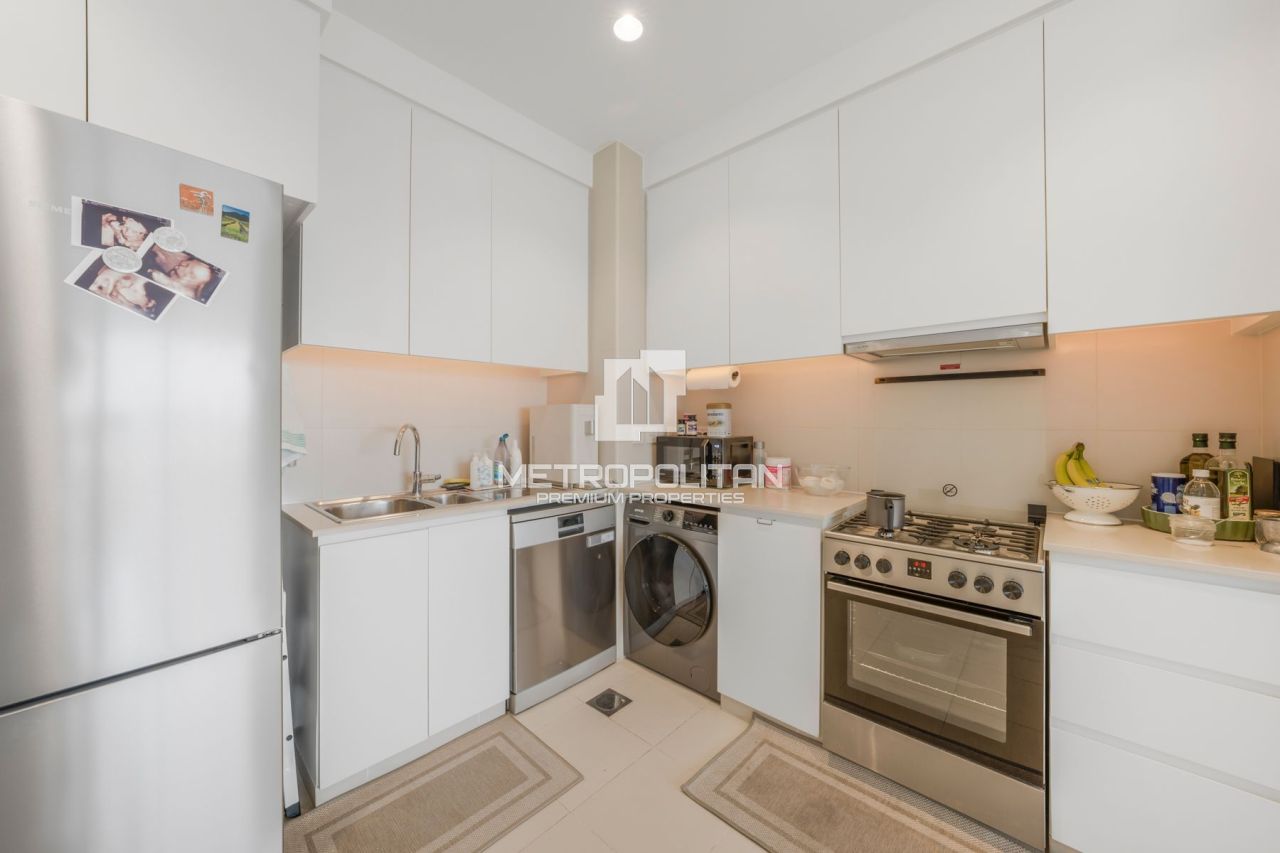 Casa adosada en Dubái, EAU, 113 m² - imagen 7