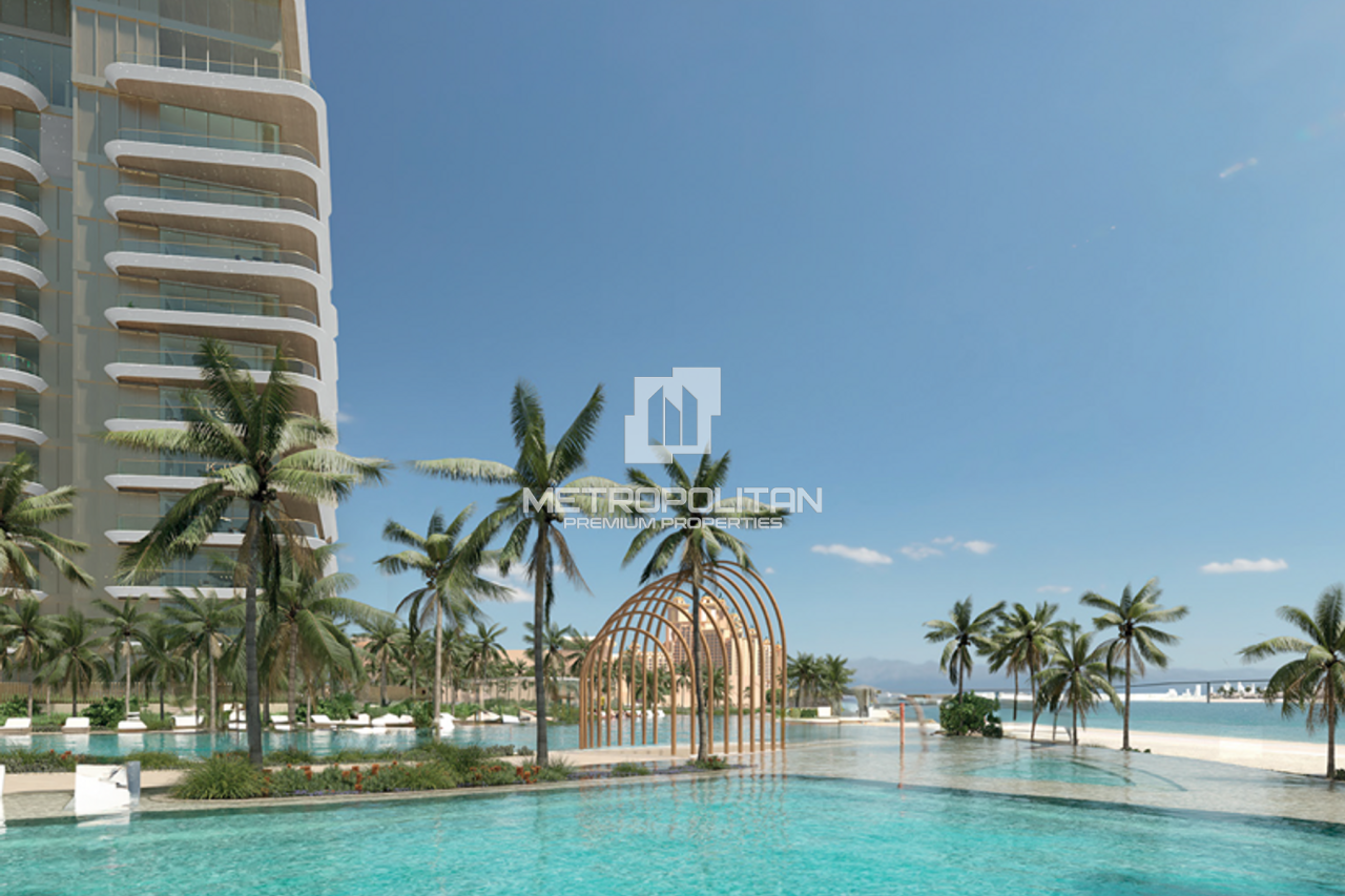 Penthouse in Dubai, UAE, 583 m² - picture 9