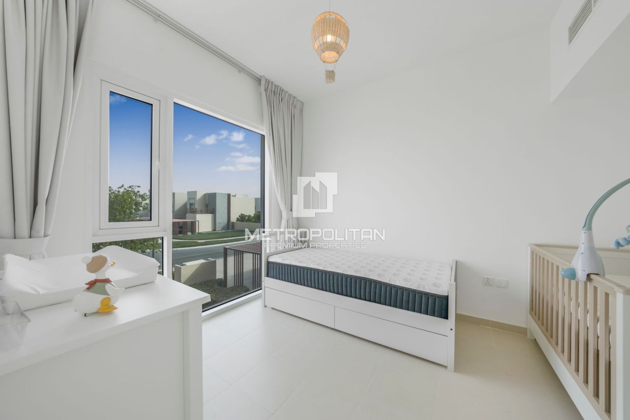 Casa adosada en Dubái, EAU, 113 m² - imagen 12