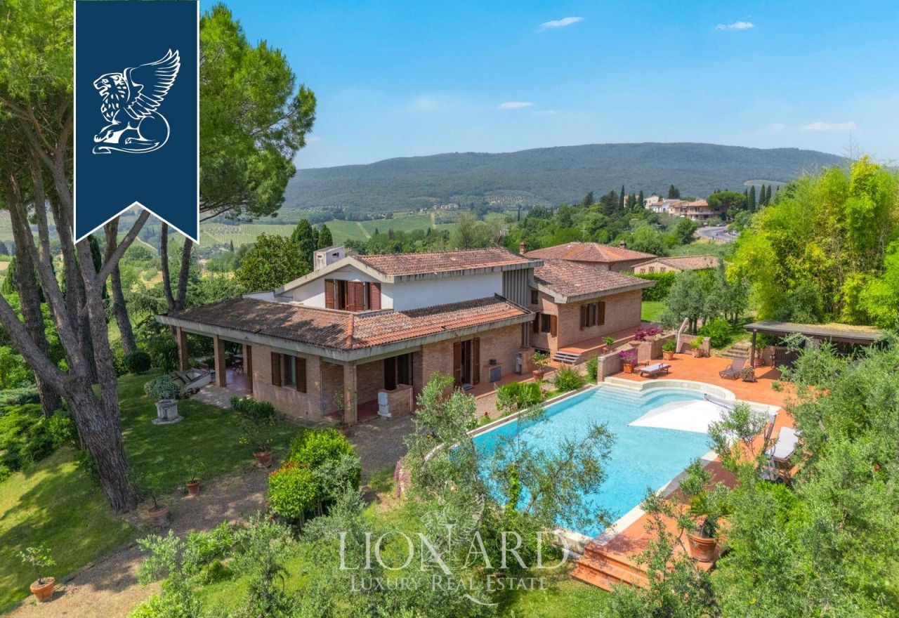 Villa à San Gimignano, Italie, 870 m² - image 1