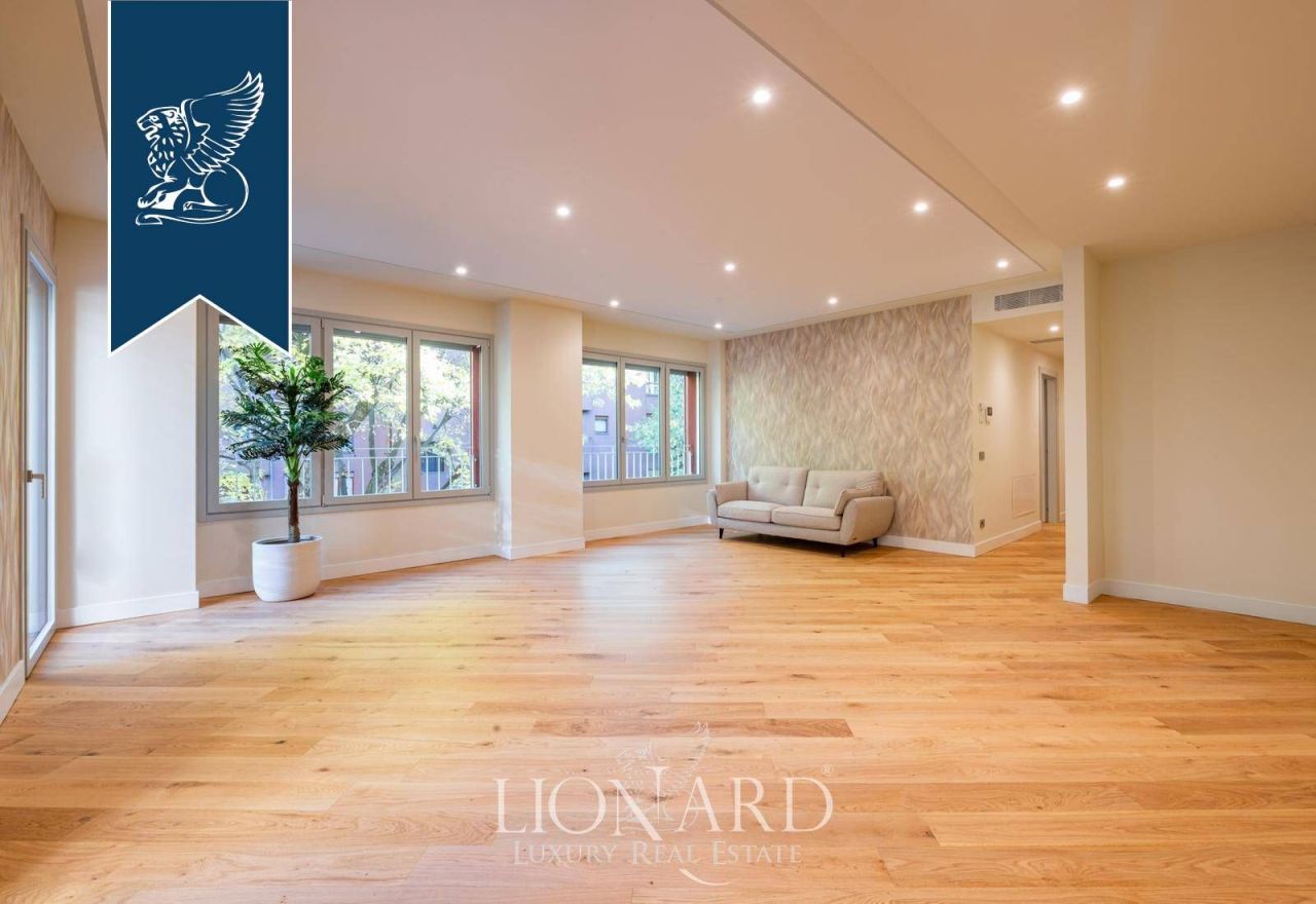 Apartamento en Milán, Italia, 130 m² - imagen 1