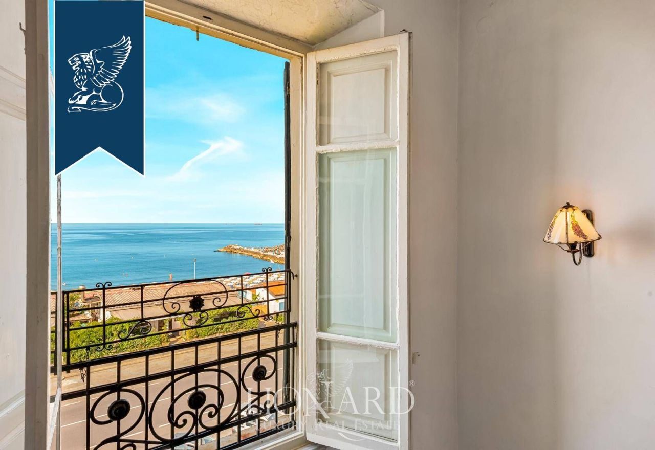 Hotel in Massa, Italy, 1 869 m² - picture 7