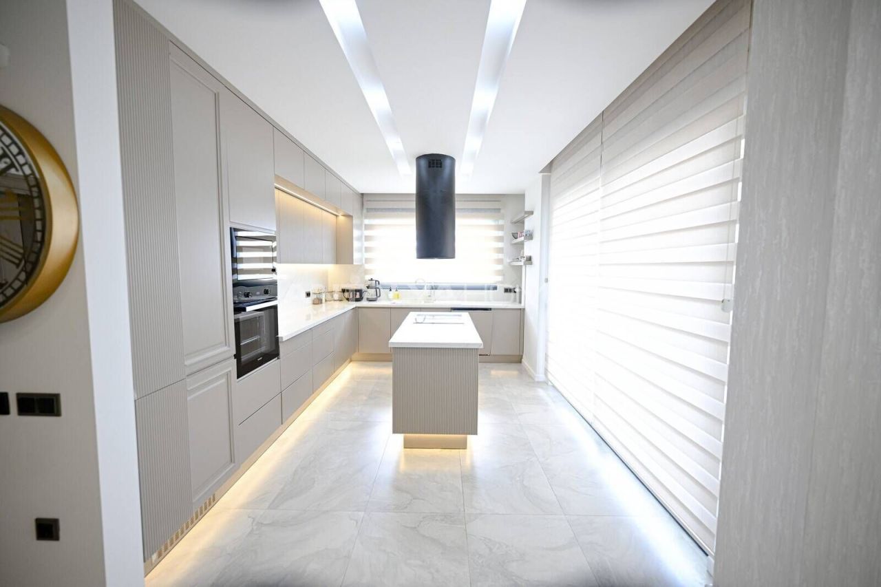 Villa en Alanya, Turquia, 555 m² - imagen 8