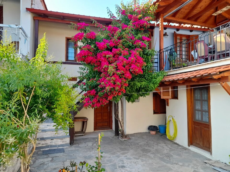 Casa en Sitonia, Grecia, 120 m² - imagen 1
