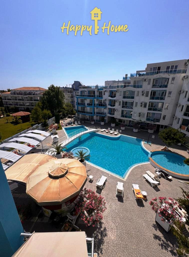 Piso en Nesebar, Bulgaria, 69.77 m² - imagen 1