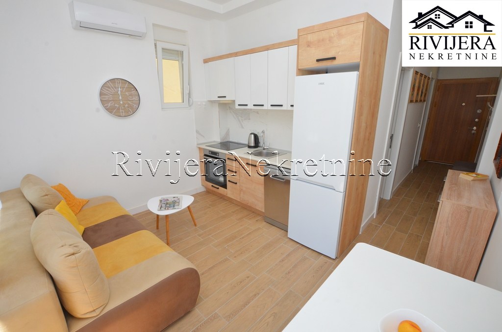 Appartement à Herceg-Novi, Monténégro, 4 499 m² - image 4