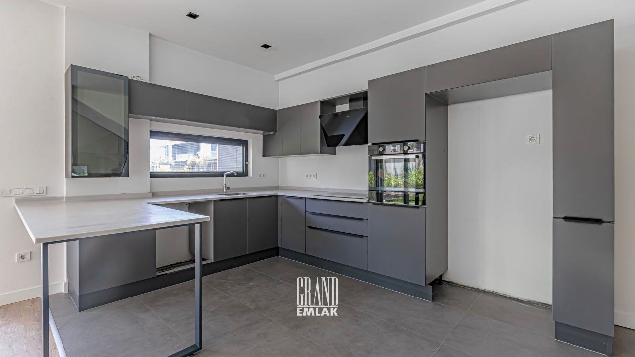 Villa à Antalya, Turquie, 275 m² - image 15