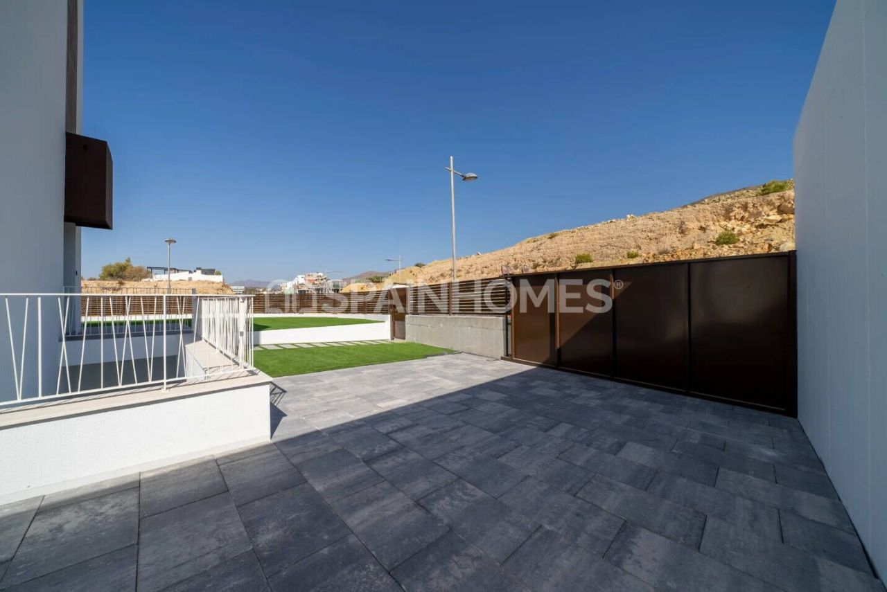 Villa in Finestrat, Spain, 196 m² - picture 12