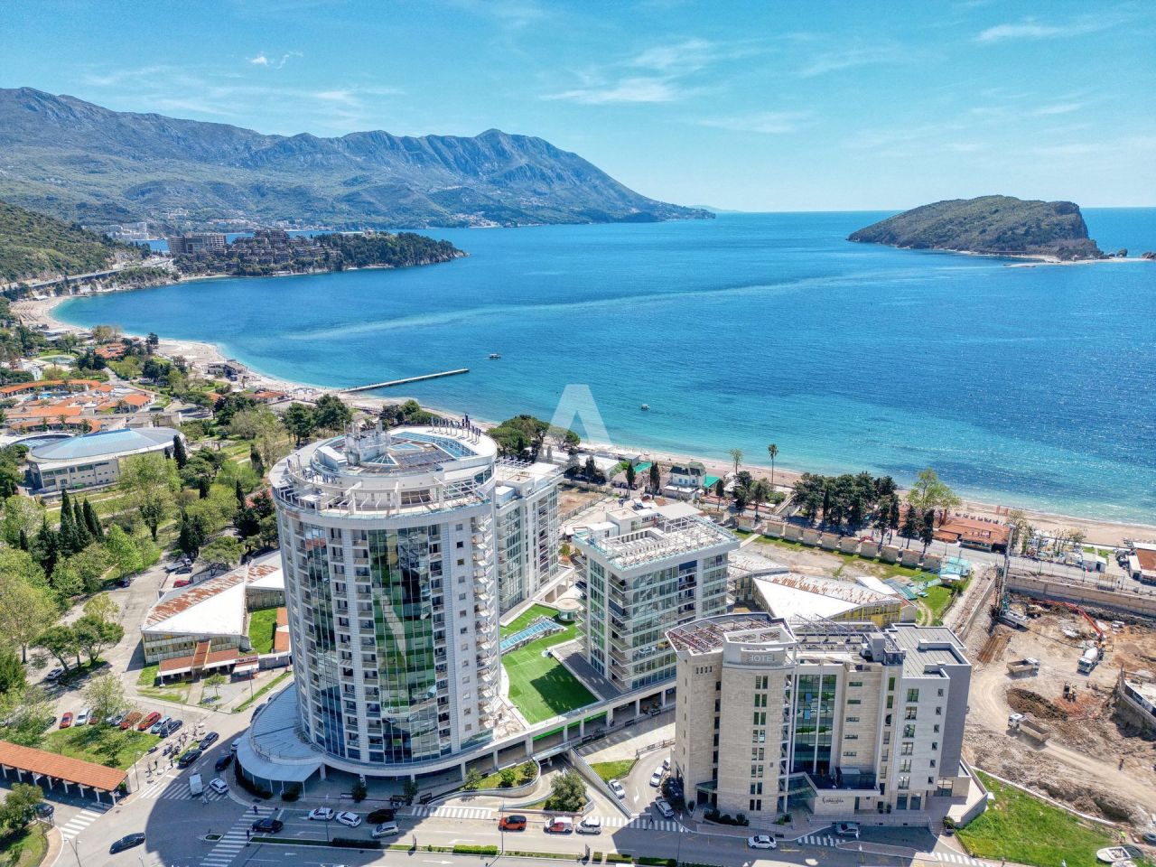 Appartement à Budva, Monténégro, 77 m² - image 1