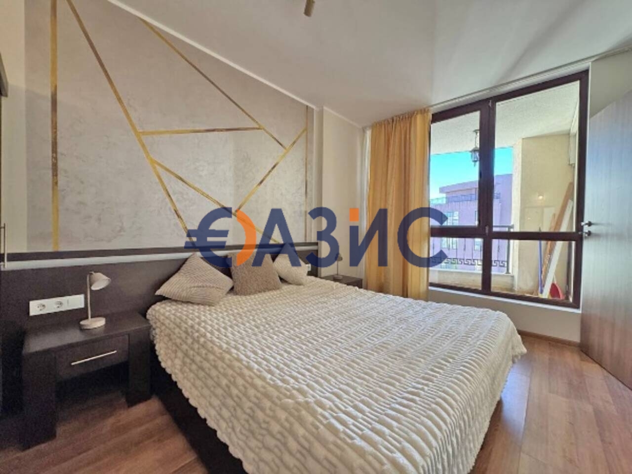 Appartement à Slantchev Briag, Bulgarie, 60 m² - image 1