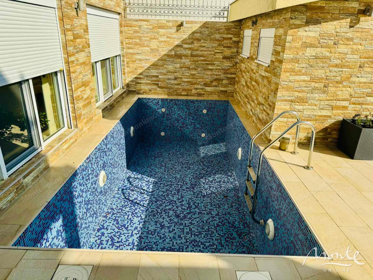 Villa a Dobra Voda, Montenegro, 290 m² - foto 4