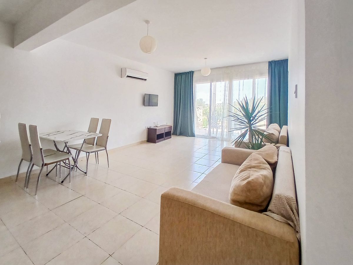 Appartement à Famagouste, Chypre, 72.4 m² - image 1