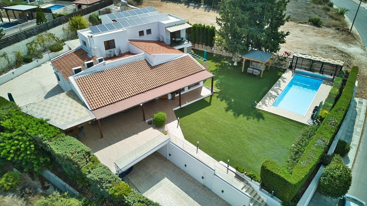 Villa à Paphos, Chypre, 350 m² - image 1