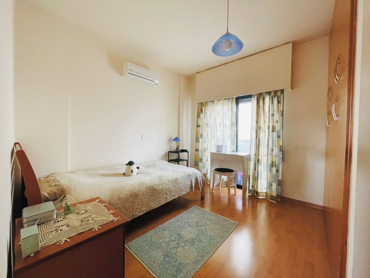 Apartment in Limassol, Cyprus - picture 8