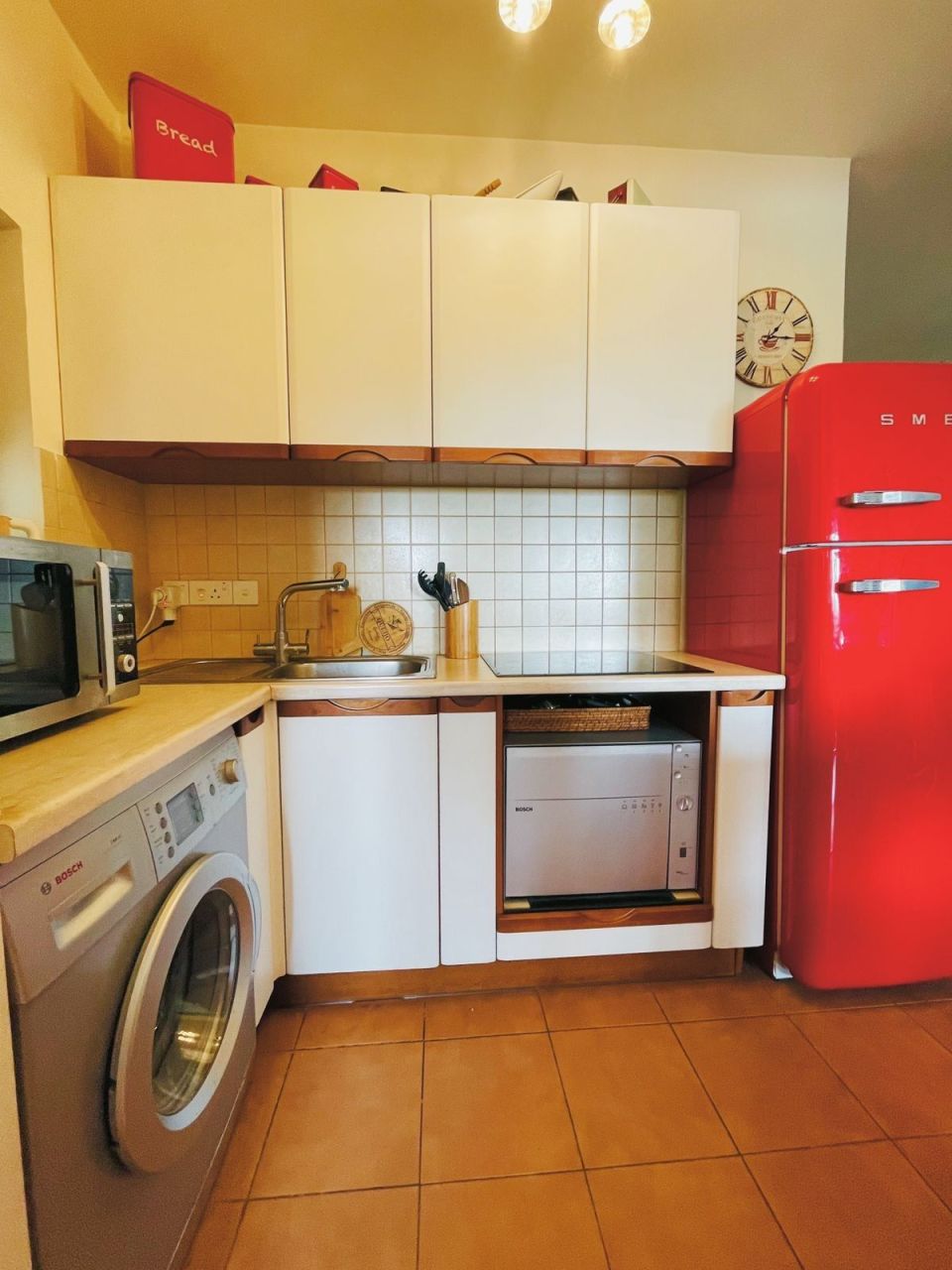 Apartment in Limassol, Cyprus - picture 13