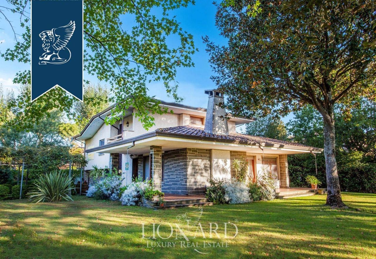 Villa a Forte dei Marmi, Italia, 500 m² - foto 2