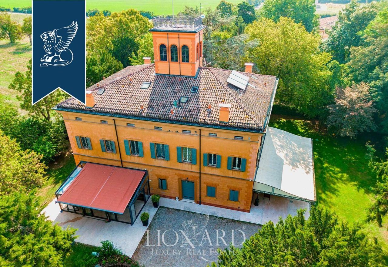 Villa en Módena, Italia, 6 000 m² - imagen 2