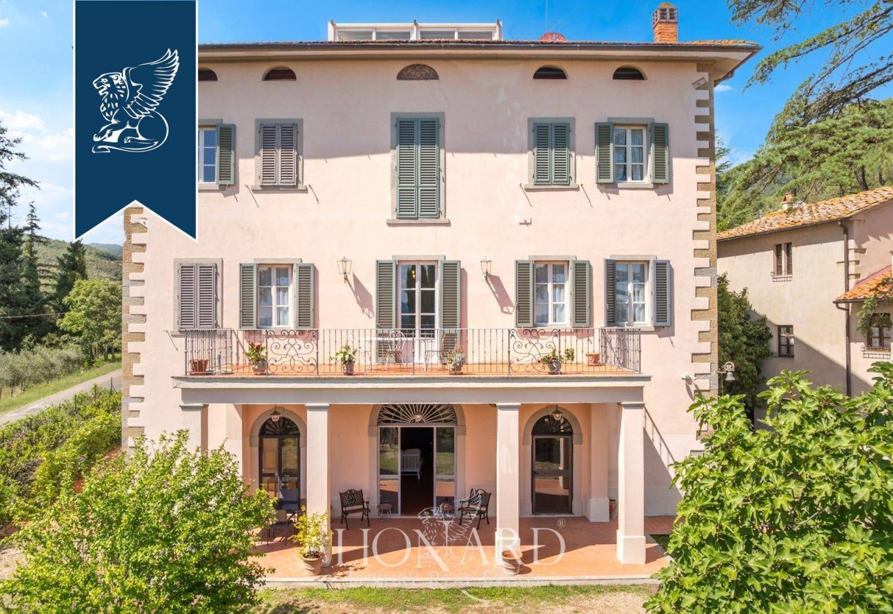 Villa ad Arezzo, Italia, 1 000 m² - foto 4