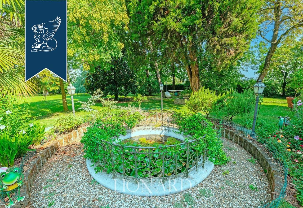 Villa en Módena, Italia, 6 000 m² - imagen 11