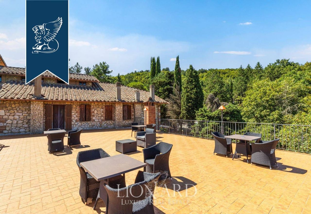 Farm in Sarteano, Italy, 1 540 m² - picture 14