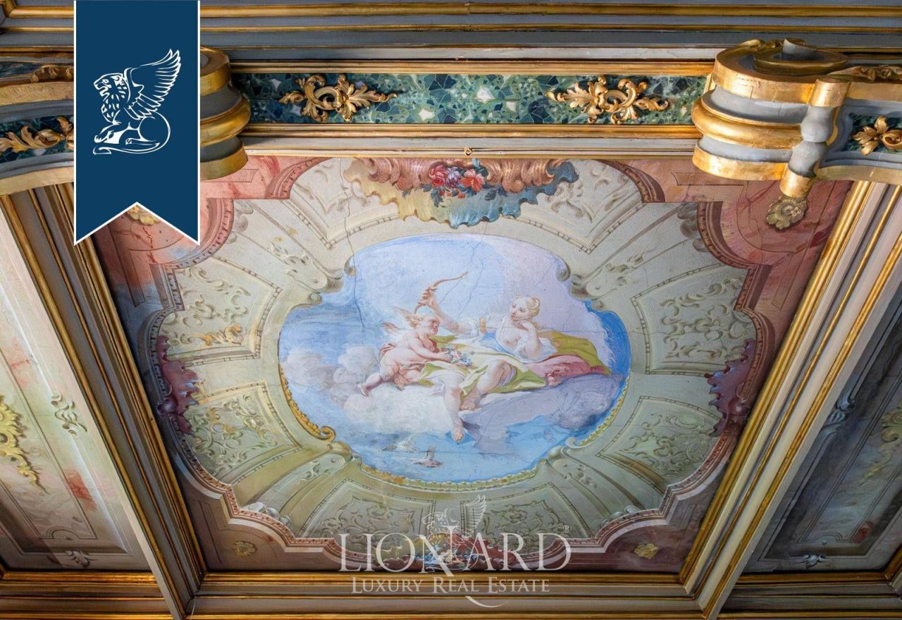 Apartment in Brescia, Italy, 625 m² - picture 14