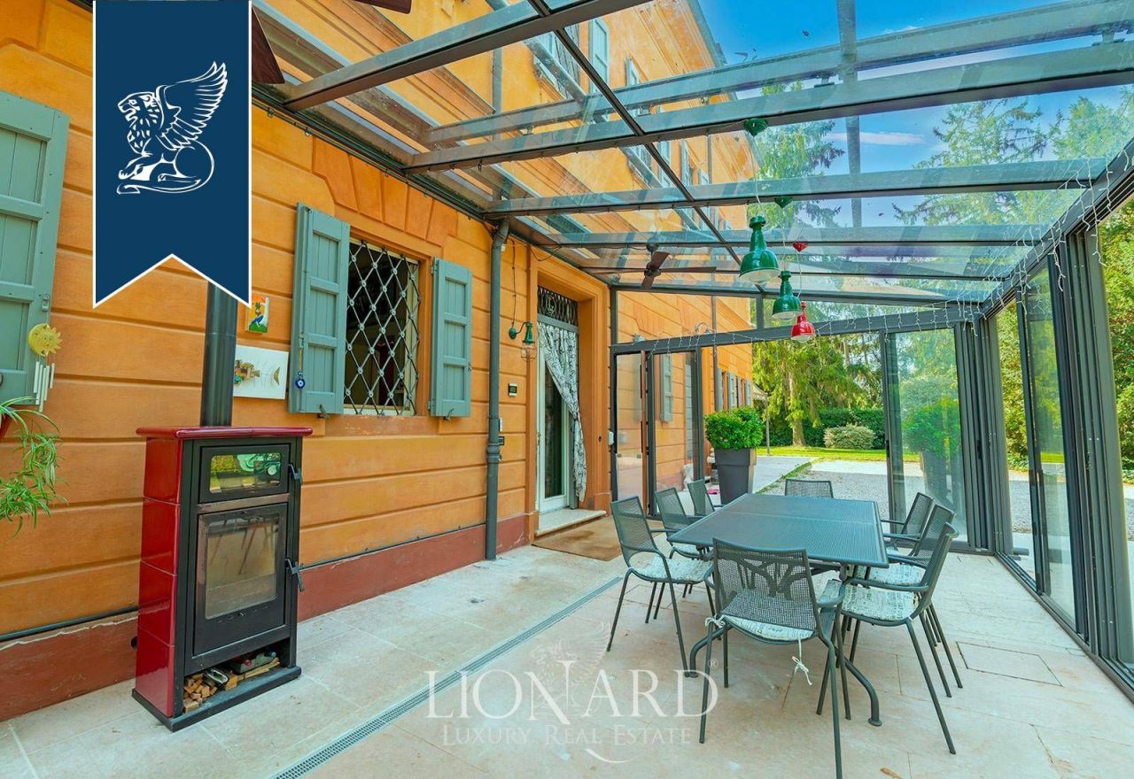 Villa en Módena, Italia, 6 000 m² - imagen 17