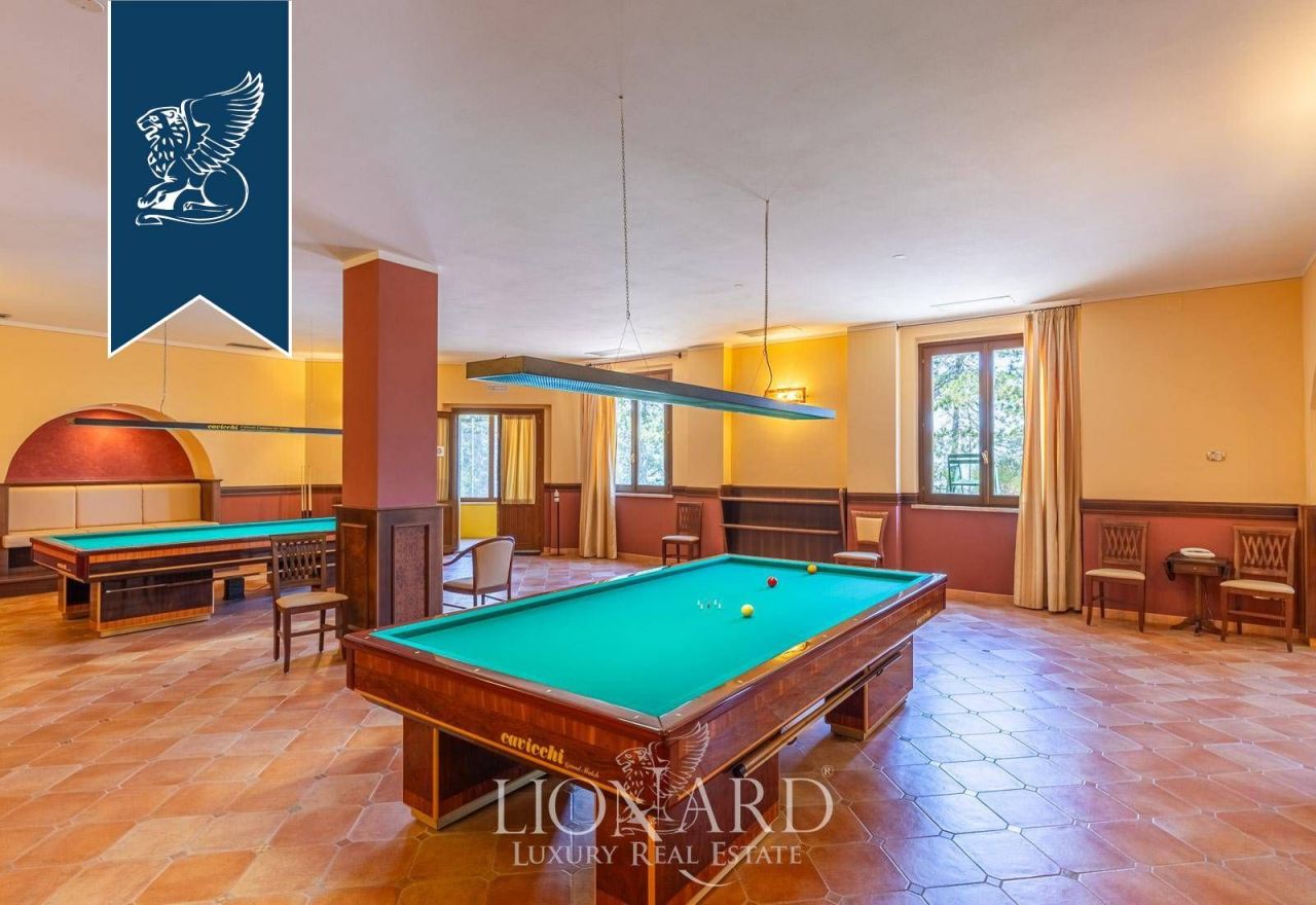 Farm in Sarteano, Italy, 1 540 m² - picture 18