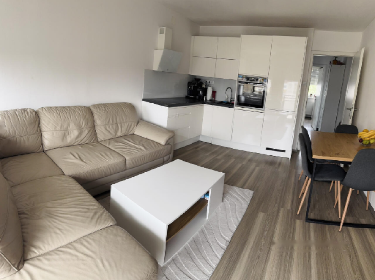 Piso en Liubliana, Eslovenia, 56 m² - imagen 1