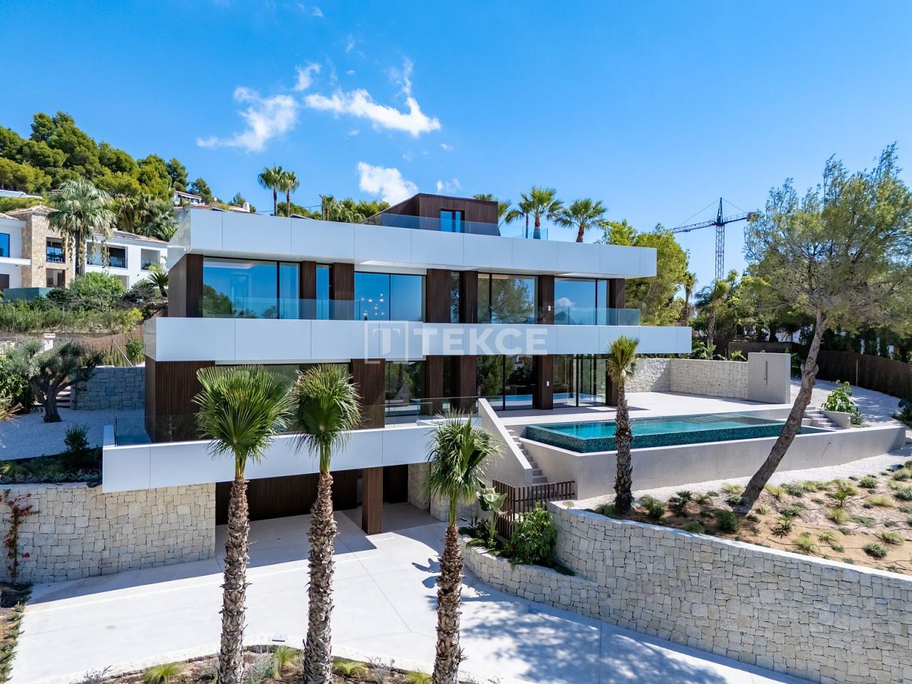 Villa à Altea, Espagne, 734 m² - image 1