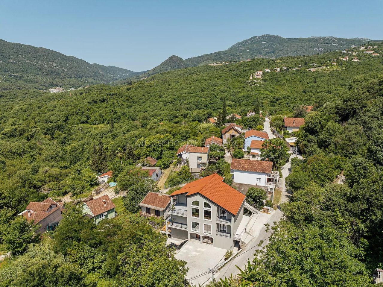 Appartamento a Herceg-Novi, Montenegro, 103 m² - foto 9