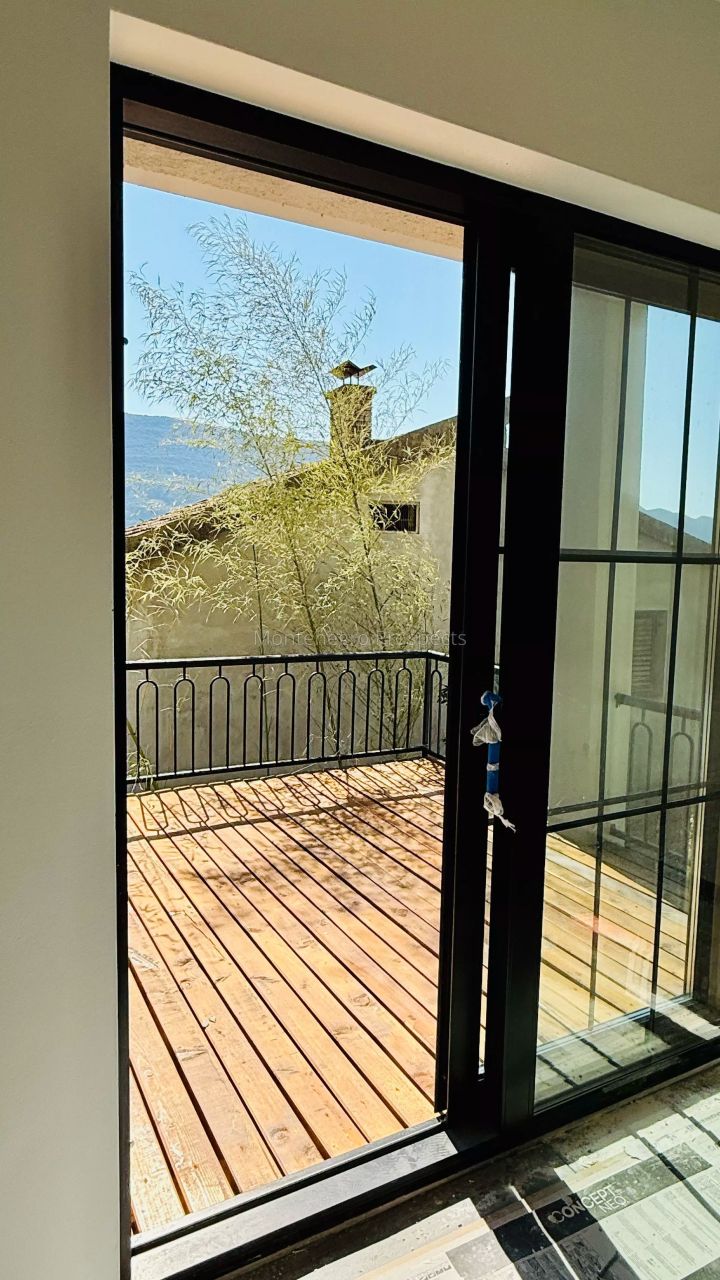 Appartamento a Herceg-Novi, Montenegro, 103 m² - foto 6