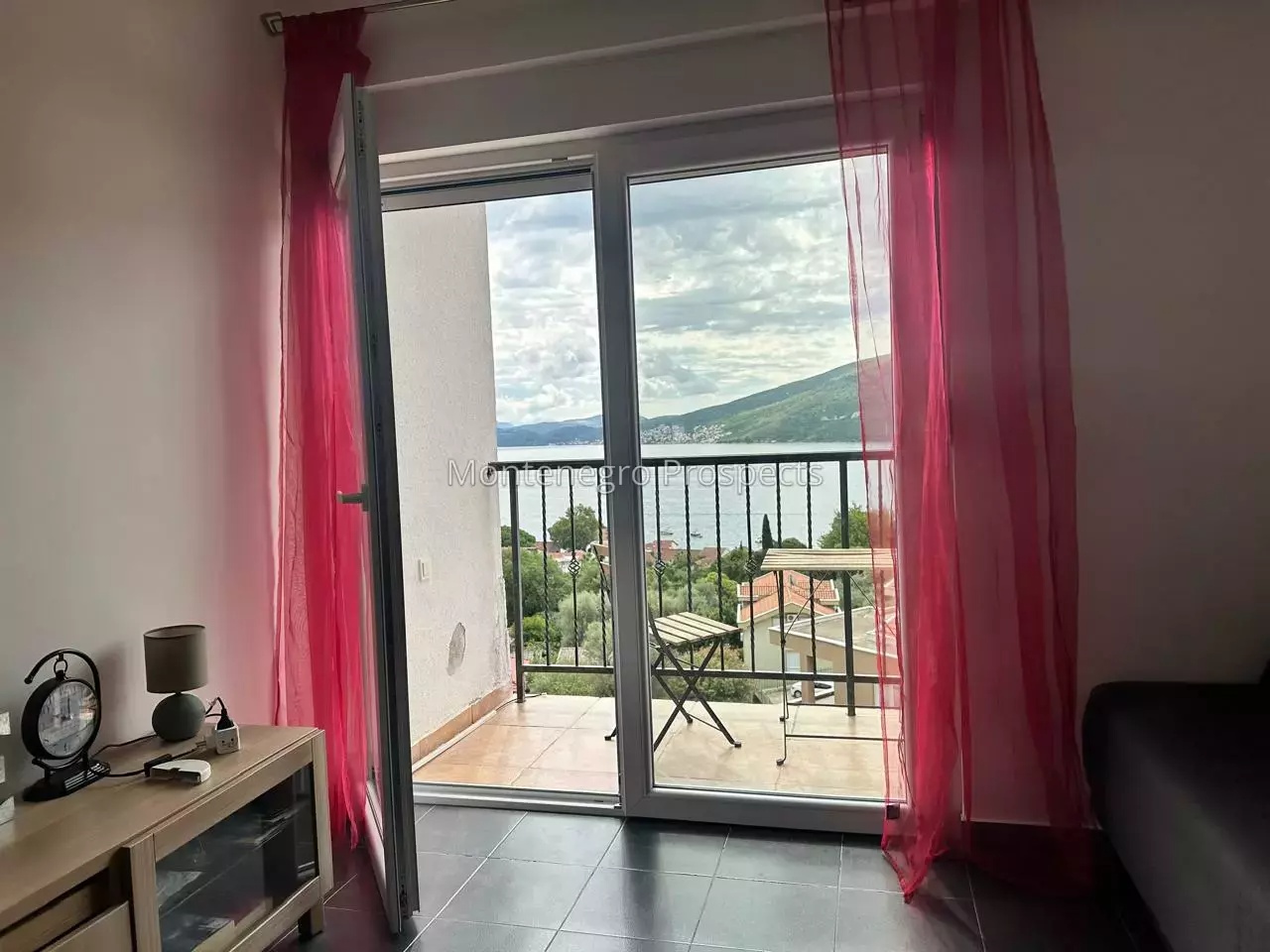 Flat in Denovici, Montenegro, 39 m² - picture 3