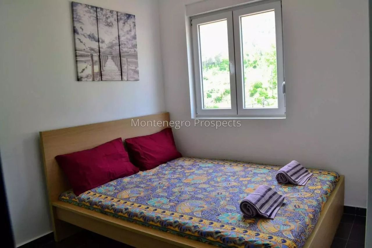 Flat in Denovici, Montenegro, 39 m² - picture 12