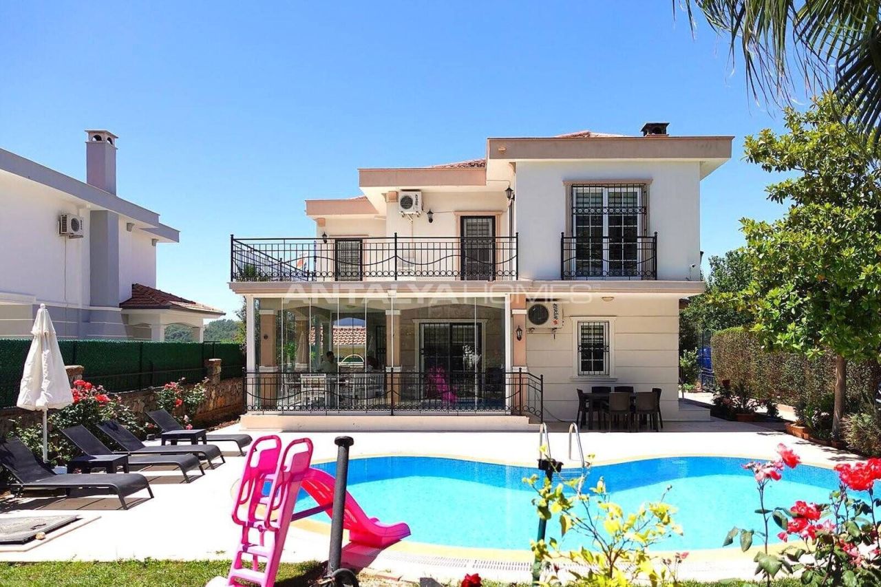Villa in Fethiye, Türkei, 180 m² - Foto 1