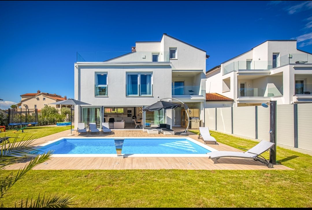 Villa in Porec, Croatia, 265 m² - picture 4