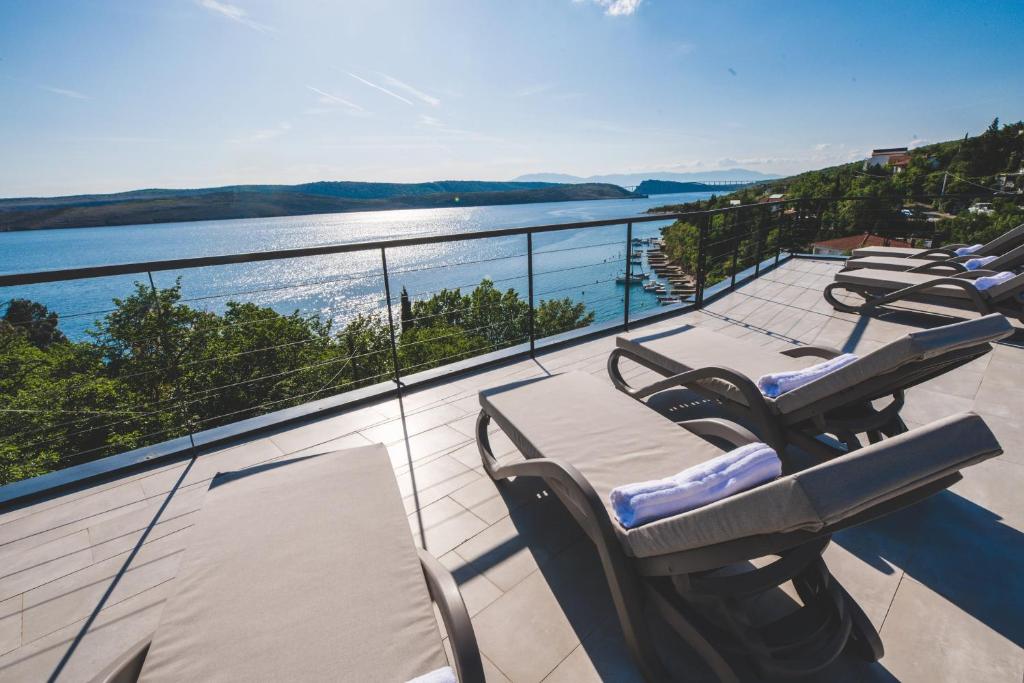 Villa Jadranovo, Croatia, 230 m² - picture 5