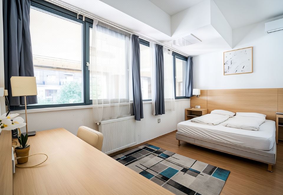 Hotel in Budapest, Ungarn, 5 400 m² - Foto 1