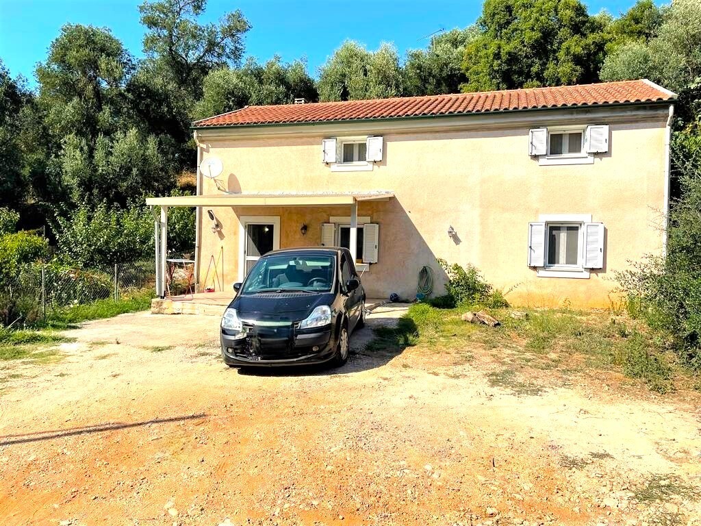 Casa en Corfú, Grecia, 130 m² - imagen 1