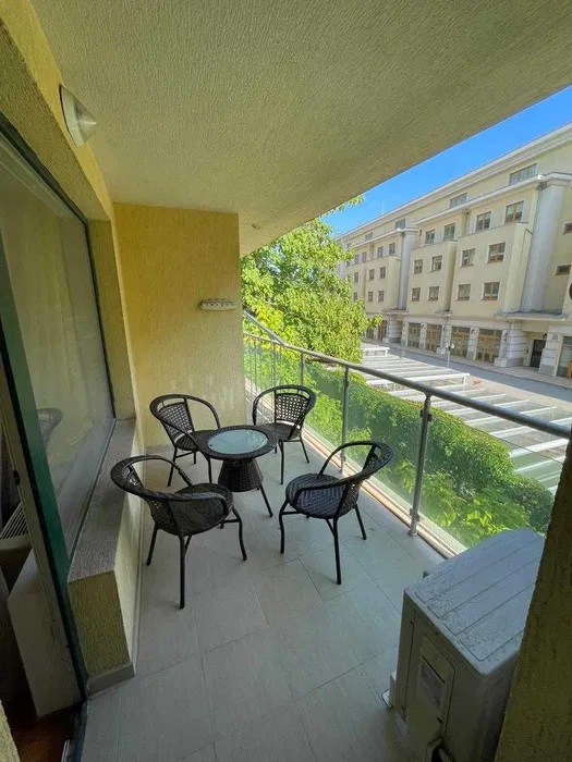 Appartement à Saints Constantin et Hélène, Bulgarie, 69 m² - image 11
