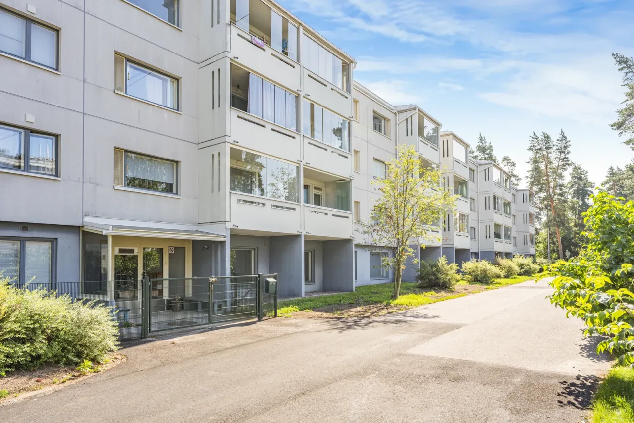 Piso en Vantaa, Finlandia, 79 m² - imagen 1