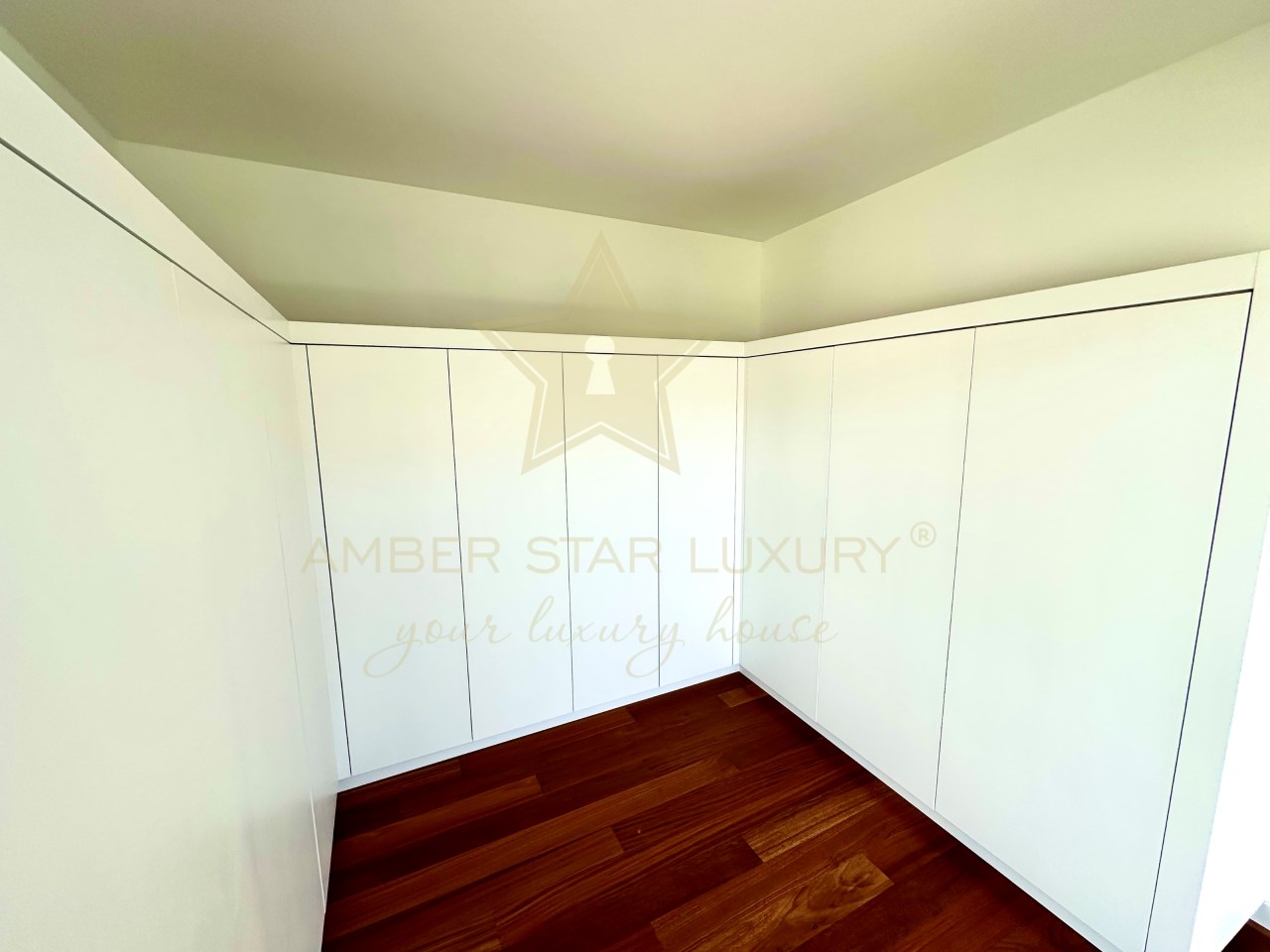 Villa en Matosinhos, Portugal, 279 m² - imagen 11