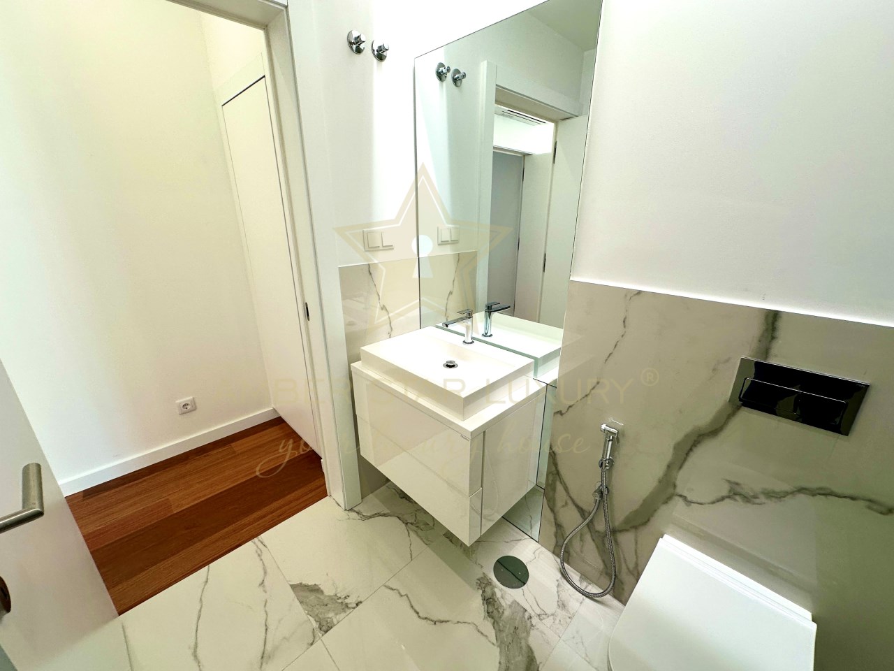 Villa en Matosinhos, Portugal, 279 m² - imagen 12