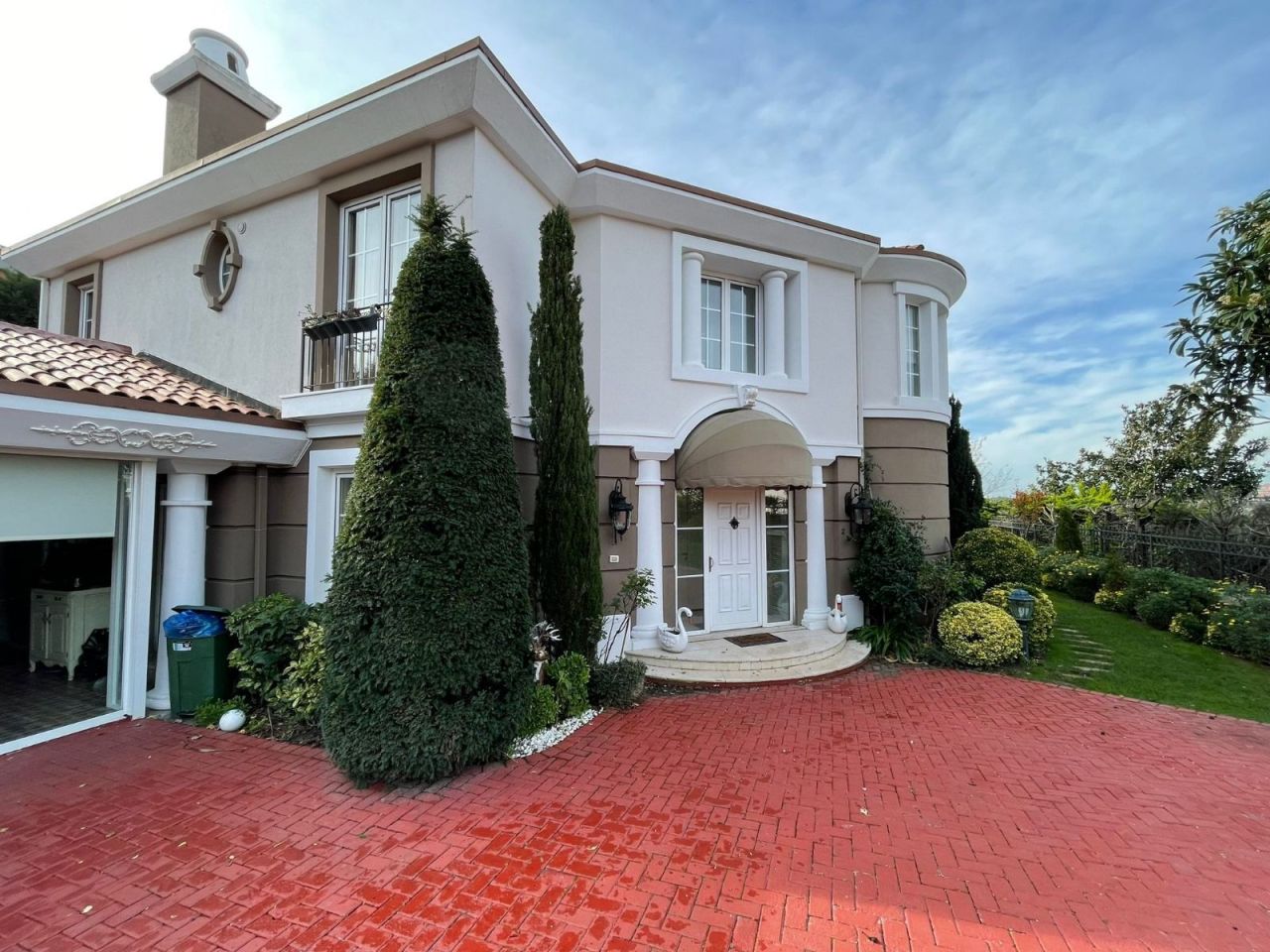 Villa à Istanbul, Turquie, 600 m² - image 1